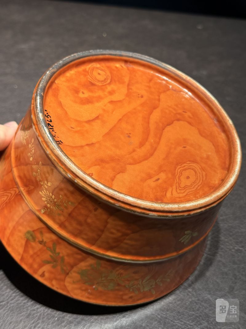 清乾隆 木纹釉描金花卉弦纹笔洗（配木座） - 图14
